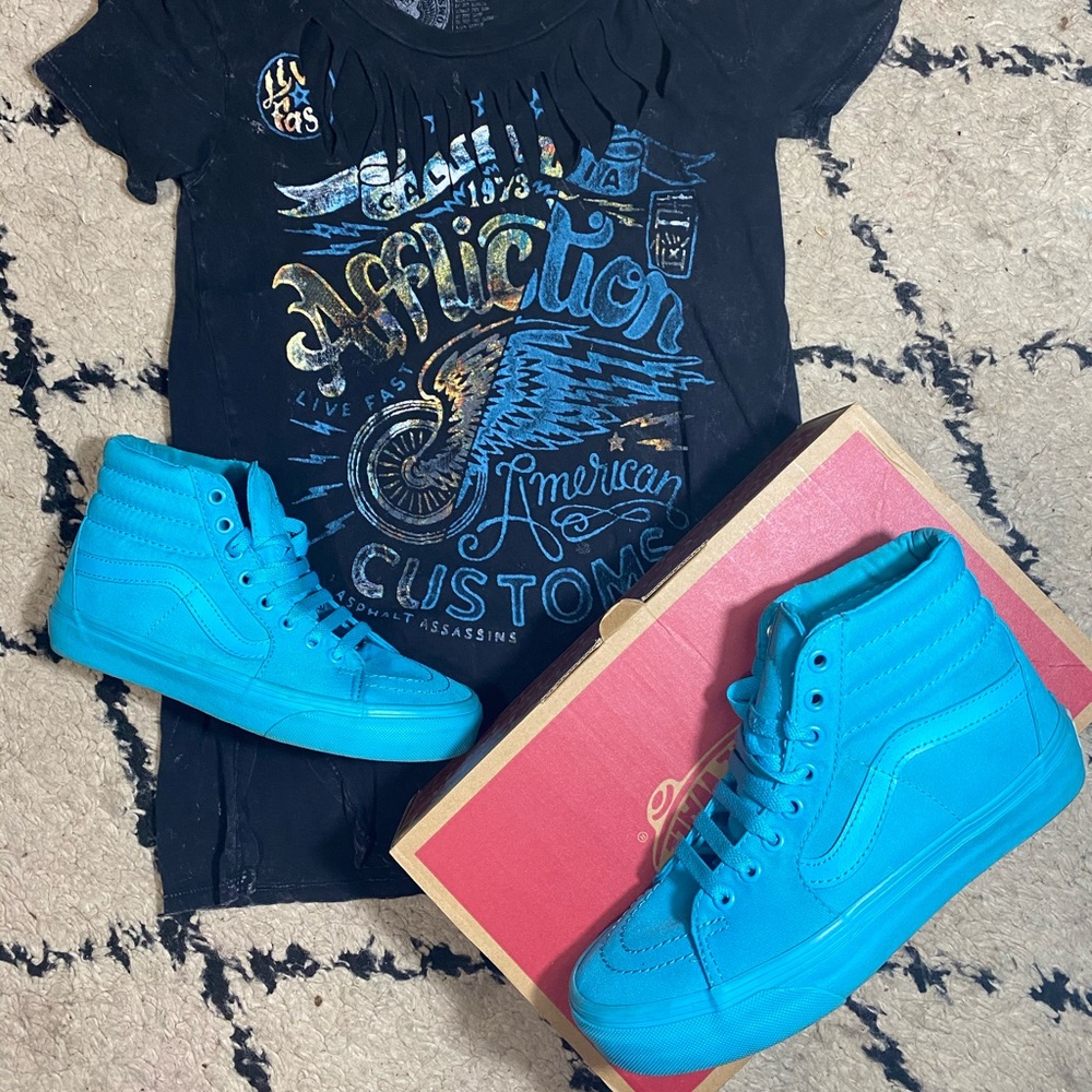 High top vans. Turquoise blue.